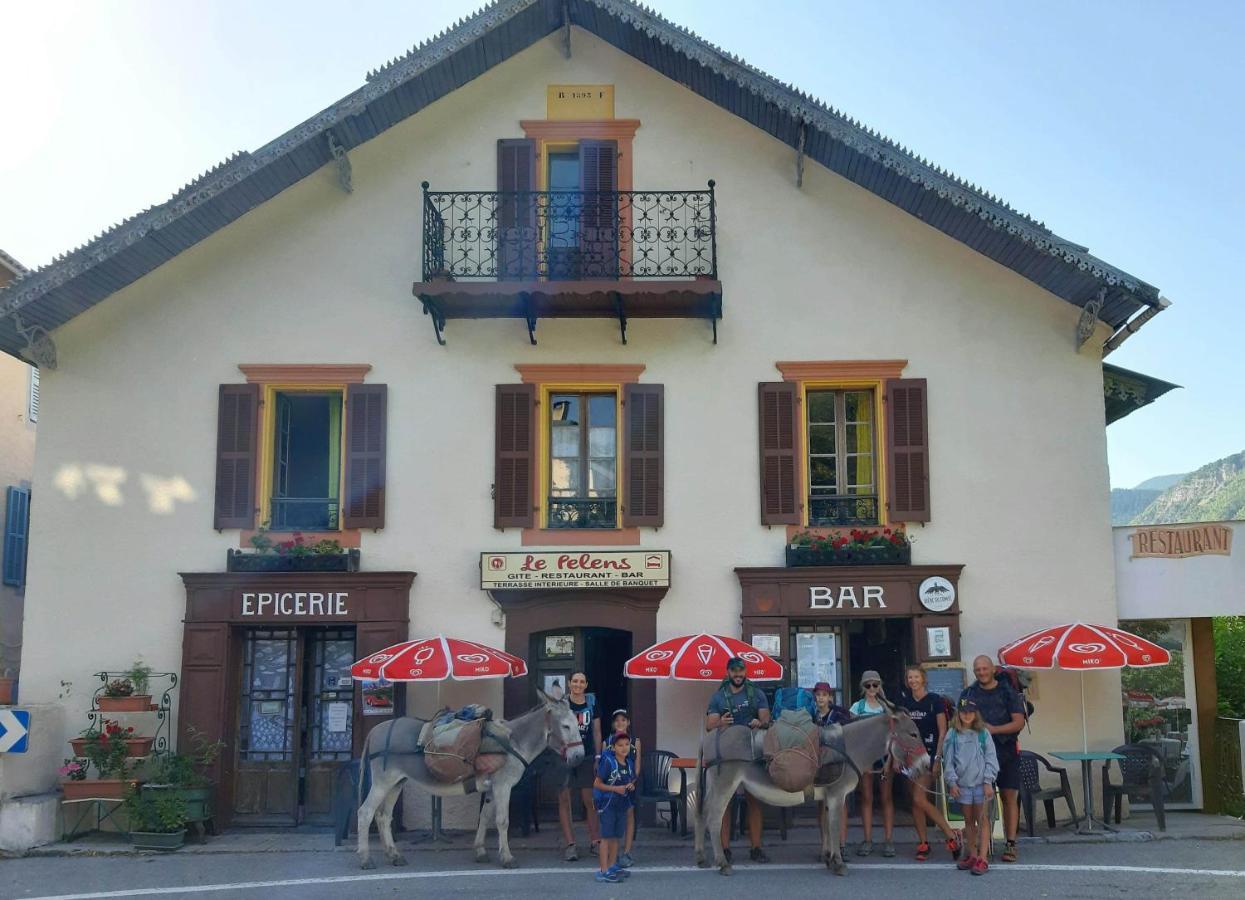 Gite Le Pelens Saint-Martin-dʼEntraunes Zewnętrze zdjęcie