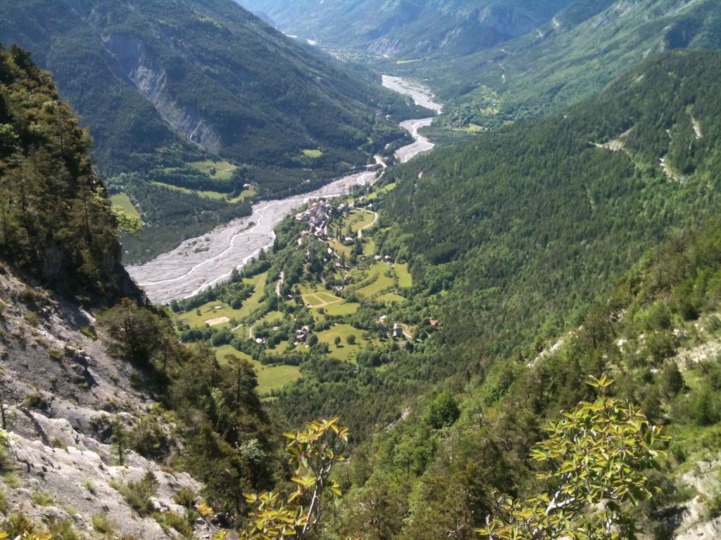 Gite Le Pelens Saint-Martin-dʼEntraunes Zewnętrze zdjęcie