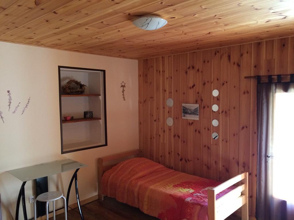 Gite Le Pelens Saint-Martin-dʼEntraunes Zewnętrze zdjęcie